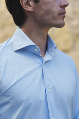 Camicia no stiro tessuto tecnico azzurra