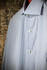 Stripe detail, light-blue ground / white stripe + blue microstripes, 120/2 double-twist poplin - Cordone1956