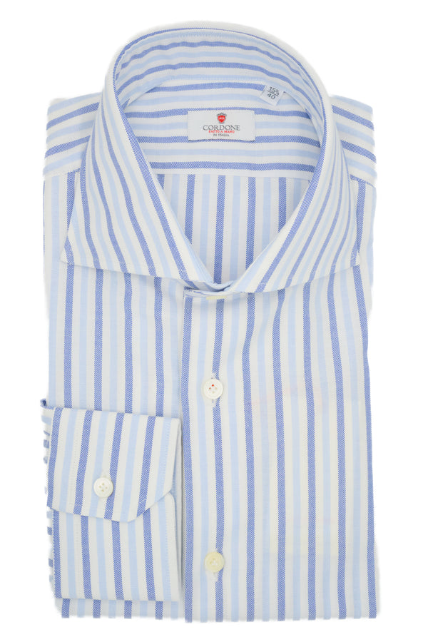 Camicia a righe azzurre, bianche e celesti