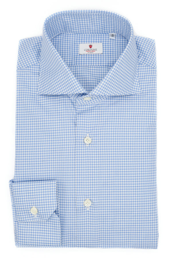 CLASSIC LIGHT BLUE AND WHITE SHIRT